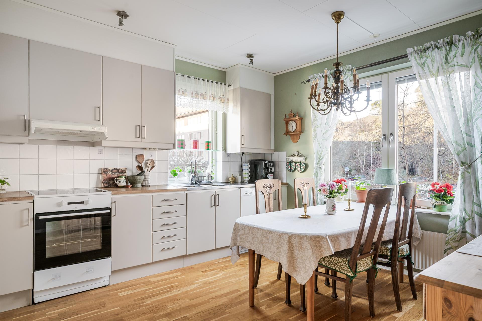 Lövlundsvägen 10, Centrala Nynäshamn