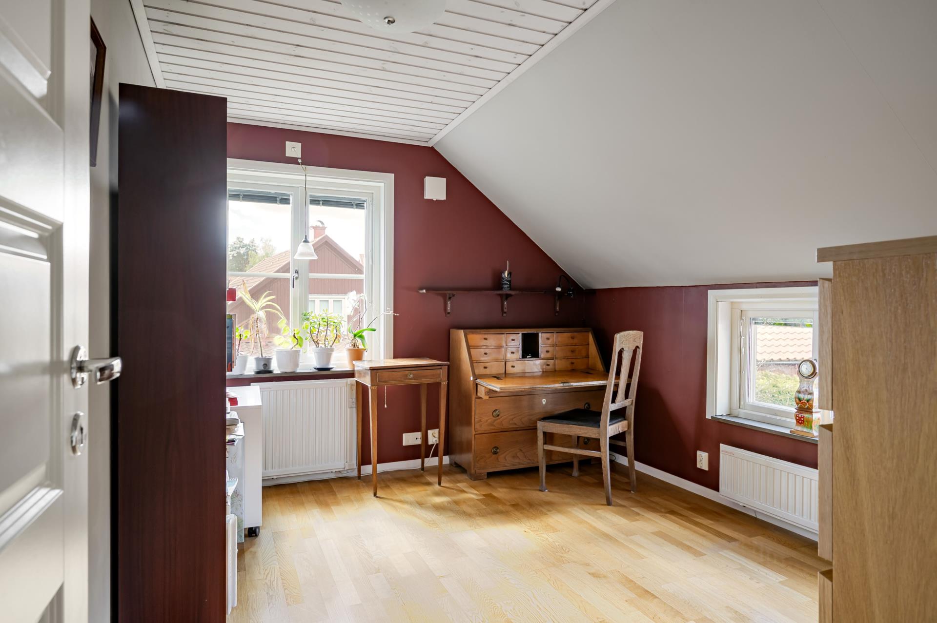 Drömmen för familjen – fin villa i idylliska Segersäng!