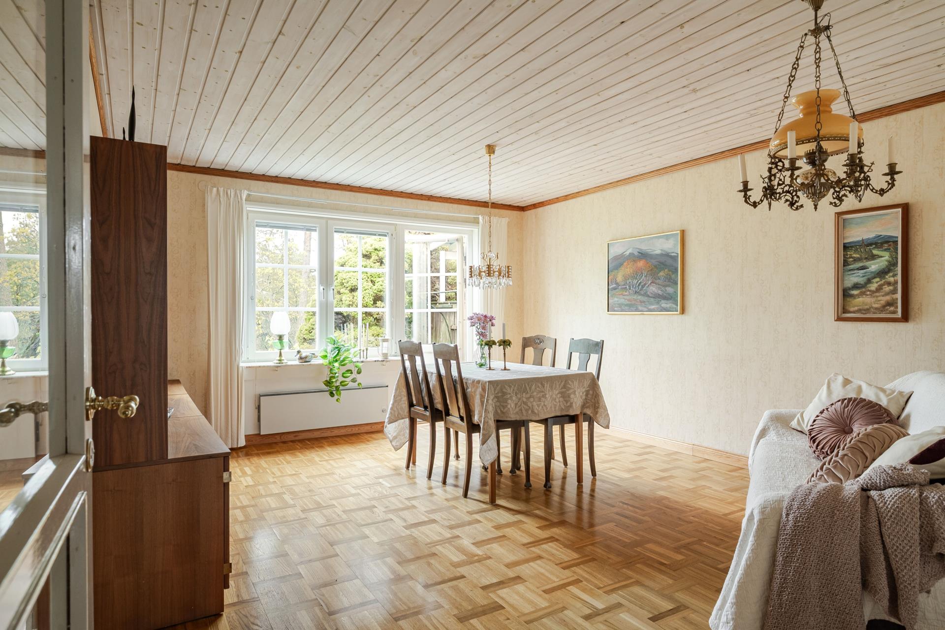 Bekvämt och barnvänligt boende i lugnt & populärt område nära Hamnvik!